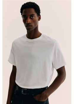 H & M - T-shirt COOLMAX Regular Fit - Biały ze sklepu H&M w kategorii T-shirty męskie - zdjęcie 173647215