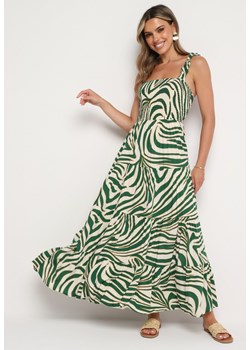 Zielona Wiskozowa Rozkloszowana Sukienka na Ramiączkach z Kwadratowym Dekoltem Lezorea ze sklepu Born2be Odzież w kategorii Sukienki - zdjęcie 173657929