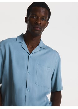Reserved - Koszula regular fit z wiskozy - jasnoniebieski ze sklepu Reserved w kategorii Koszule męskie - zdjęcie 173658726