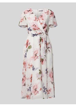 Sukienka koktajlowa z dekoltem w serek ze sklepu Peek&Cloppenburg  w kategorii Sukienki - zdjęcie 173660288