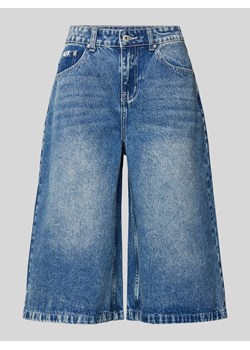 Szorty jeansowe o kroju relaxed fit z 5 kieszeniami ze sklepu Peek&Cloppenburg  w kategorii Szorty - zdjęcie 173660549