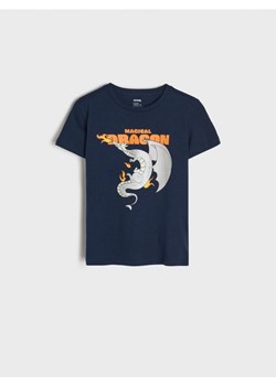 Sinsay - Koszulka z nadrukiem - granatowy ze sklepu Sinsay w kategorii T-shirty chłopięce - zdjęcie 173675645