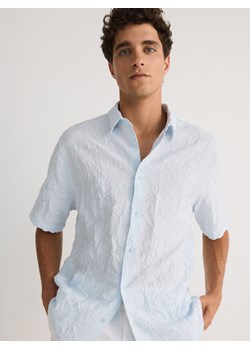 Reserved - Koszula comfort z efektem gniecenia - jasnoniebieski ze sklepu Reserved w kategorii Koszule męskie - zdjęcie 173681528