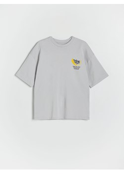 Reserved - T-shirt oversize z nadrukiem - jasnoszary ze sklepu Reserved w kategorii T-shirty chłopięce - zdjęcie 173681628
