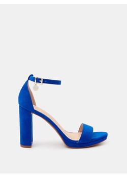 Mohito - Kobaltowe sandały na słupku - niebieski ze sklepu Mohito w kategorii Sandały damskie - zdjęcie 173683797