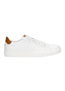 Wojas Skórzane sneakersy w kolorze białym ze sklepu Limango Polska w kategorii Trampki męskie - zdjęcie 173685338