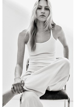 H & M - Koszulka w prążki - Biały ze sklepu H&M w kategorii Bluzki damskie - zdjęcie 173688296
