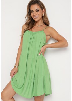 Zielona Bawełniana Sukienka o Rozkloszowanym Kroju na Ramiączkach Seslifea ze sklepu Born2be Odzież w kategorii Sukienki - zdjęcie 173699508