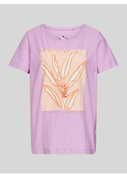 T-shirt z nadrukiem z motywem model ‘Daliah’ ze sklepu Peek&Cloppenburg  w kategorii Bluzki damskie - zdjęcie 173711945