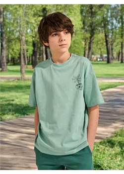 Sinsay - Koszulka z nadrukiem - zielony ze sklepu Sinsay w kategorii T-shirty chłopięce - zdjęcie 173713915