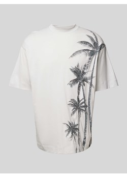T-shirt z nadrukowanym motywem ze sklepu Peek&Cloppenburg  w kategorii T-shirty męskie - zdjęcie 173721868