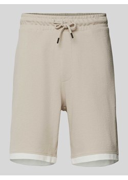 Shorty z prostą nogawką i fakturowanym wzorem model ‘MABON LIFE' ze sklepu Peek&Cloppenburg  w kategorii Spodenki męskie - zdjęcie 173722055