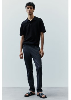 H & M - Top polo Slim Fit - Czarny ze sklepu H&M w kategorii T-shirty męskie - zdjęcie 173722238