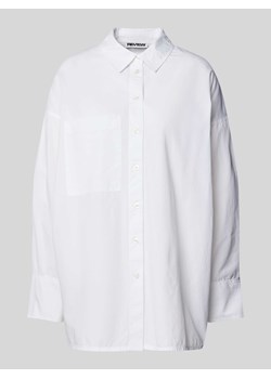 Bluzka koszulowa o kroju oversized z kieszenią na piersi ze sklepu Peek&Cloppenburg  w kategorii Koszule damskie - zdjęcie 173728909