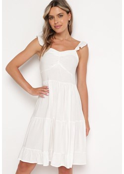 Biała Sukienka na Ramiączkach o Rozkloszowanym Kroju z Falbanką Tristia ze sklepu Born2be Odzież w kategorii Sukienki - zdjęcie 173736707