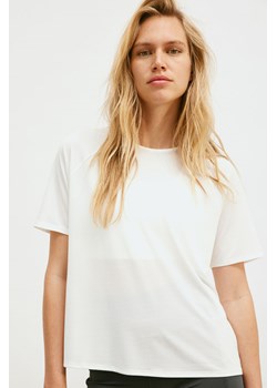 H & M - Sportowy T-shirt z siateczki DryMove - Biały ze sklepu H&M w kategorii Bluzki damskie - zdjęcie 173739356
