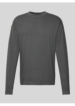 Bluzka z długim rękawem i obniżonymi ramionami model ‘MARRIO’ ze sklepu Peek&Cloppenburg  w kategorii T-shirty męskie - zdjęcie 173739745