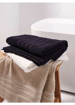Sinsay - Ręcznik bawełniany - czarny ze sklepu Sinsay w kategorii Ręczniki - zdjęcie 173743148