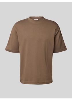 T-shirt z prążkowanym,okrągłym dekoltem model ‘OSCAR’ ze sklepu Peek&Cloppenburg  w kategorii T-shirty męskie - zdjęcie 173743548