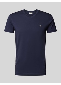 T-shirt o kroju regular fit z wyhaftowanym logo ze sklepu Peek&Cloppenburg  w kategorii T-shirty męskie - zdjęcie 173743616