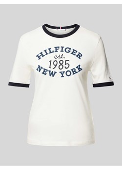 T-shirt z nadrukiem z logo model ‘VARSITY RINGER’ ze sklepu Peek&Cloppenburg  w kategorii Bluzki damskie - zdjęcie 173750599
