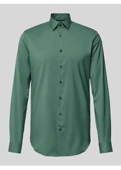 Koszula biznesowa o kroju slim fit z kołnierzykiem typu kent ze sklepu Peek&Cloppenburg  w kategorii Koszule męskie - zdjęcie 173760498