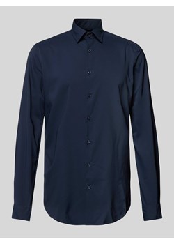 Koszula biznesowa o kroju slim fit z kołnierzykiem typu kent ze sklepu Peek&Cloppenburg  w kategorii Koszule męskie - zdjęcie 173760645