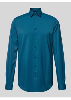 Koszula biznesowa o kroju slim fit z kołnierzykiem typu kent ze sklepu Peek&Cloppenburg  w kategorii Koszule męskie - zdjęcie 173760867
