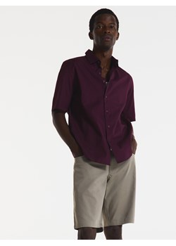 Reserved - Gładka koszula regular fit - fioletowy ze sklepu Reserved w kategorii Koszule męskie - zdjęcie 173771776
