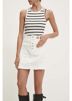 Answear Lab spódnica jeansowa kolor biały mini rozkloszowana ze sklepu ANSWEAR.com w kategorii Spódnice - zdjęcie 173775735