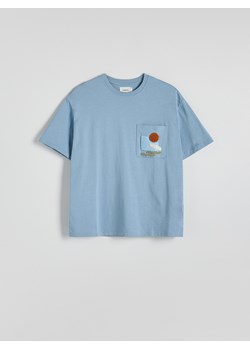 Reserved - T-shirt boxy z kieszonką - jasnoniebieski ze sklepu Reserved w kategorii T-shirty męskie - zdjęcie 173787265