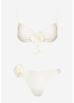 Białe Bikini Klasyczny Biustonosz i Figi Ozdobione Kwiatową Aplikacją Rivaeria ze sklepu Born2be Odzież w kategorii Stroje kąpielowe - zdjęcie 173794495