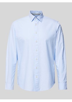 Koszula biznesowa o kroju slim fit z kołnierzykiem typu kent ze sklepu Peek&Cloppenburg  w kategorii Koszule męskie - zdjęcie 173796189
