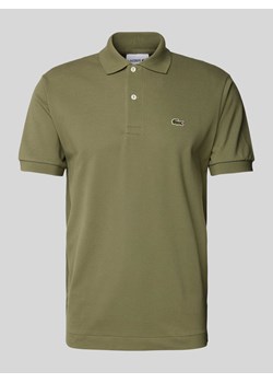 Koszulka polo o kroju classic fit z detalem z logo model ‘CORE’ ze sklepu Peek&Cloppenburg  w kategorii T-shirty męskie - zdjęcie 173796258