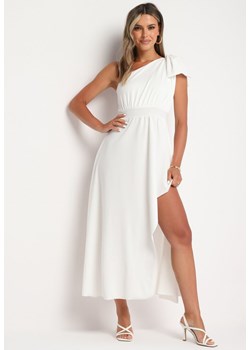 Biała Koktajlowa Asymetryczna Sukienka z Kokardą na Ramieniu Vimarellia ze sklepu Born2be Odzież w kategorii Sukienki - zdjęcie 173802285