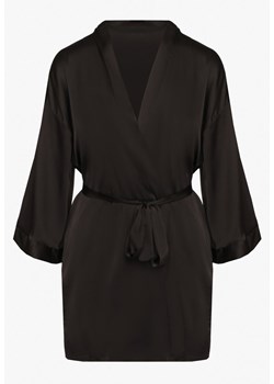 Czarny Szlafrok z Satyny Wykończony Paskiem Rivathena ze sklepu Renee odzież w kategorii Szlafroki damskie - zdjęcie 173806155