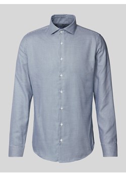 Koszula biznesowa o kroju slim fit z fakturowanym wzorem ze sklepu Peek&Cloppenburg  w kategorii Koszule męskie - zdjęcie 173806836