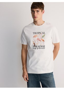 Reserved - T-shirt regular z nadrukiem - złamana biel ze sklepu Reserved w kategorii T-shirty męskie - zdjęcie 173809259