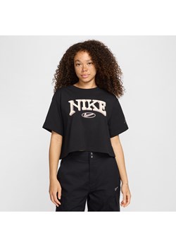 Damski T-shirt o luźnym skróconym kroju z krótkim rękawem Nike Sportswear - Czerń ze sklepu Nike poland w kategorii Bluzki damskie - zdjęcie 173816489