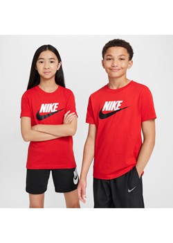 T-shirt dla dużych dzieci Nike Sportswear - Czerwony ze sklepu Nike poland w kategorii T-shirty chłopięce - zdjęcie 173816799