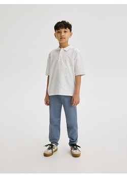 Reserved - Spodnie chino regular fit - granatowy ze sklepu Reserved w kategorii Spodnie chłopięce - zdjęcie 173821499