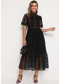 Czarna Maxi Sukienka Rozkloszowana w Ażurowy Wzór z Falbanką Raviletta ze sklepu Born2be Odzież w kategorii Sukienki - zdjęcie 173824156