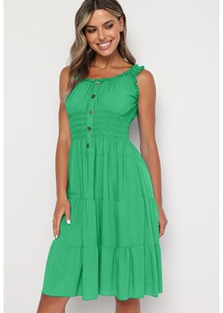 Zielona Rozkloszowana Sukienka z Bawełny na Ramiączkach Ozdobiona Guzikami Vimalene ze sklepu Born2be Odzież w kategorii Sukienki - zdjęcie 173829805