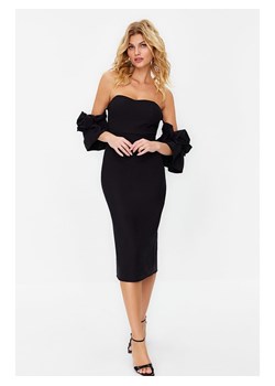 trendyol Sukienka w kolorze czarnym ze sklepu Limango Polska w kategorii Sukienki - zdjęcie 173830408