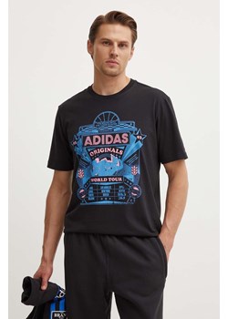adidas Originals t-shirt bawełniany Street 4 męski kolor czarny z nadrukiem IZ2585 ze sklepu ANSWEAR.com w kategorii T-shirty męskie - zdjęcie 173832478