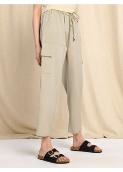 Sinsay - Spodnie - zielony ze sklepu Sinsay w kategorii Spodnie damskie - zdjęcie 173836659