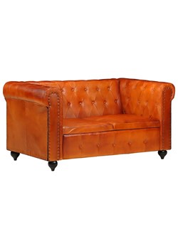 Skórzana 2-osobowa jasnobrązowa sofa w stylu Chesterfield - Clementine 2Q ze sklepu Edinos.pl w kategorii Sofy i kanapy - zdjęcie 173843398