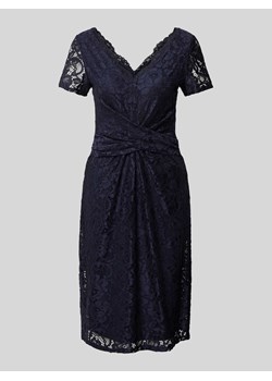 Sukienka koktajlowa o długości do kolan z obszyciem koronką ze sklepu Peek&Cloppenburg  w kategorii Sukienki - zdjęcie 173844647