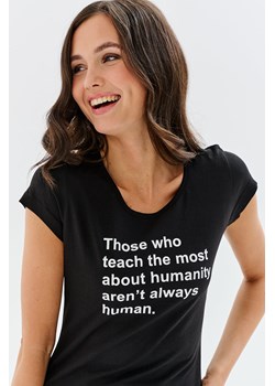 T-shirt Always Human XS/S ze sklepu NAOKO w kategorii Bluzki damskie - zdjęcie 173845528