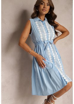 Jasnoniebieska Bawełniana Sukienka Koszulowa z Ozdobną Koronką i Wiązaniem w Pasie Dalelia ze sklepu Renee odzież w kategorii Sukienki - zdjęcie 173849609